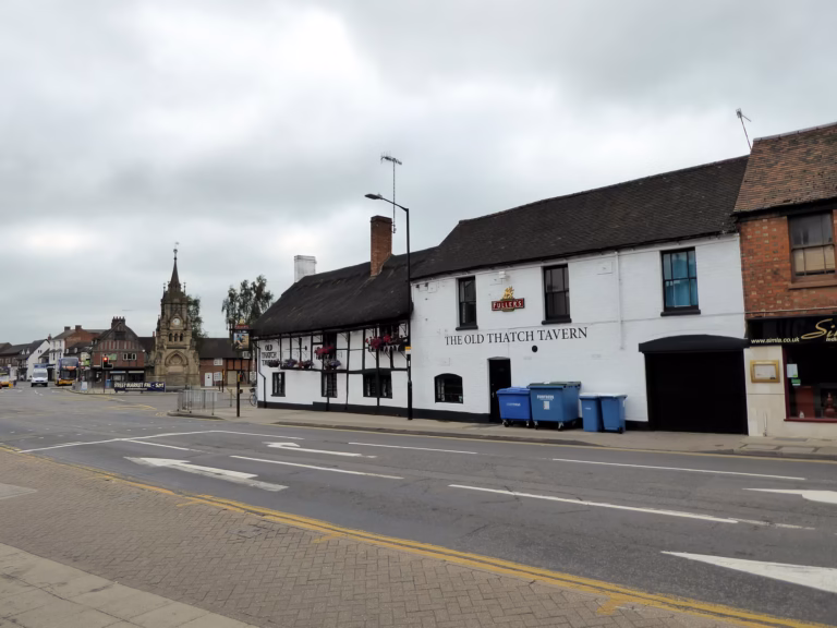 Old Thatch Tavern, Street, Stratford-upon-Avon