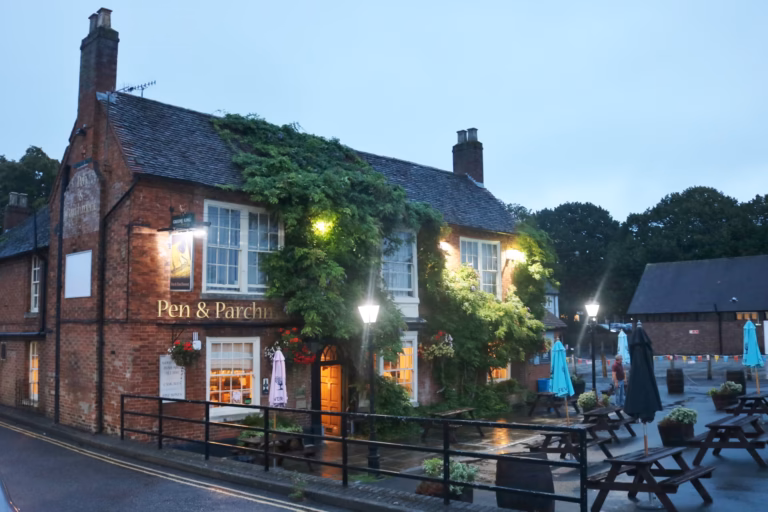 Pen and Parchment, Bridgefoot, Stratford-upon-Avon