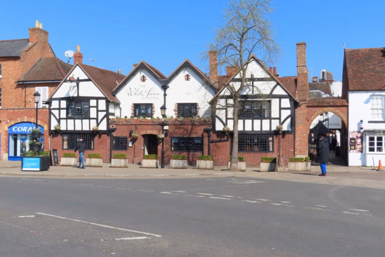 The White Swan, Rother Street, Stratford-upon-Avon